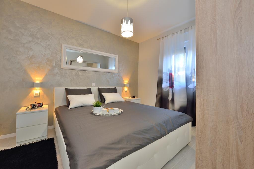 Luxury Apartments Marija Sukošan Szoba fotó