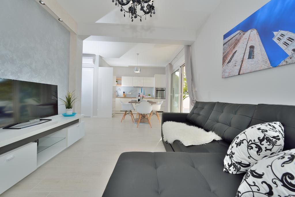 Luxury Apartments Marija Sukošan Szoba fotó
